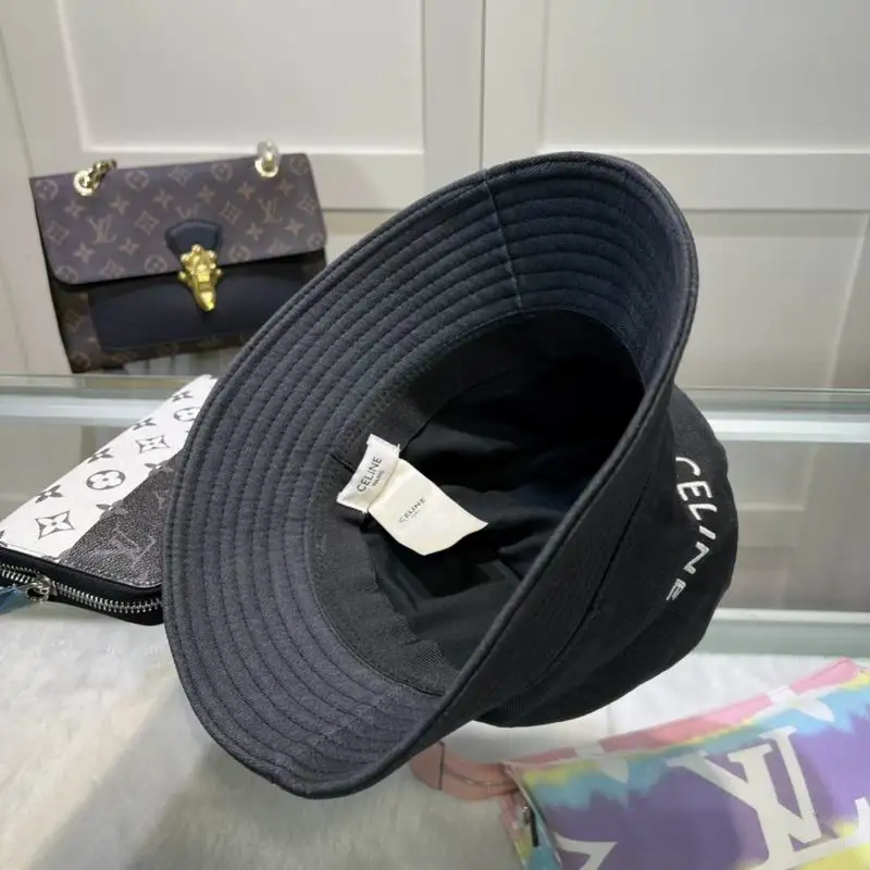 Celine hat hm (5)